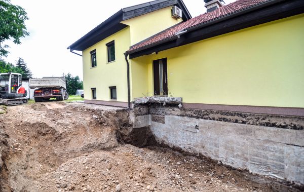 Cost of Foundation Repair in Saint Charles