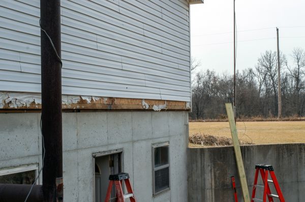 Cost of House Foundation Leveling in Saint Charles